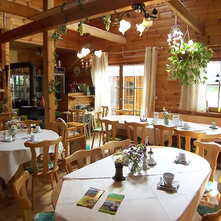 Ferienhaus-hotel Zur Grünen Oase Ferienhaus Adelmannsfelden